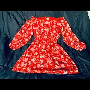 H&M - Divided - Red Floral Off-the-shoulder Dress